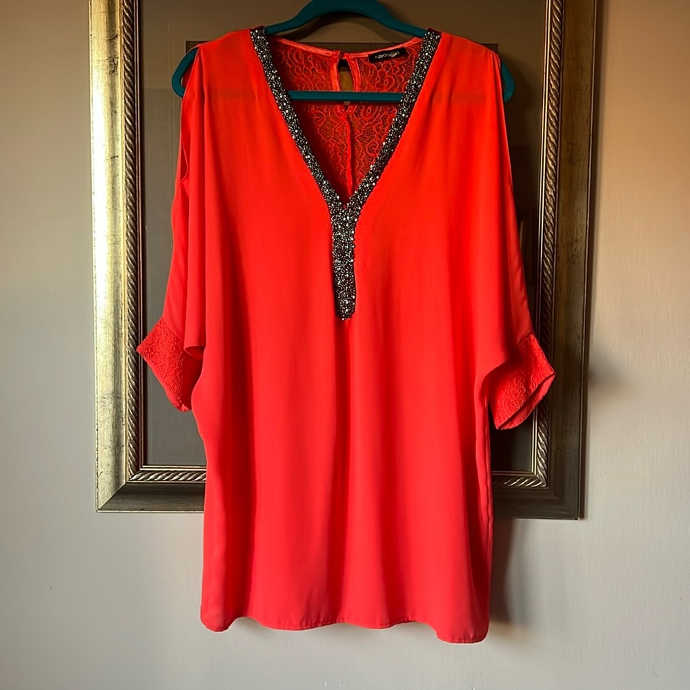 NWOT Nikkies Orange Beaded Cold Shoulder Tunic Small